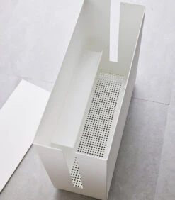 Yamazaki Home - Tower Cable Box With Casters 8 Yamazaki Home - Tower Cable Box With Casters -Computer Peripherals 5403 3 1080x 90becfd4 4dd5 4e29 9990 77d74bf67c89