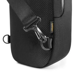 Tomtoc - Navigator-T24 Sling Bag M -Computer Peripherals A54BUCKLE 1600x 61037476 48b2 4035 8390 61e1f5243a14