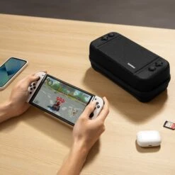 Tomtoc - FancyCase-G05 Nintendo Switch Travel Case -Computer Peripherals BL3A0667 1600x fc9fdd51 fd7f 4d83 ac97 4104abeed7d5
