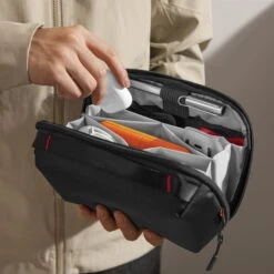 Tomtoc - Navigator-T13 Accessory Pouch M -Computer Peripherals BL3A3664 1600x eacd23c3 d956 46b9 abbe baa0096eb1d5