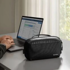 Tomtoc - Navigator-T13 Accessory Pouch M -Computer Peripherals BL3A9261 1600x 126ff9f4 7ce0 4de9 8595 7c4c7ce7d98f