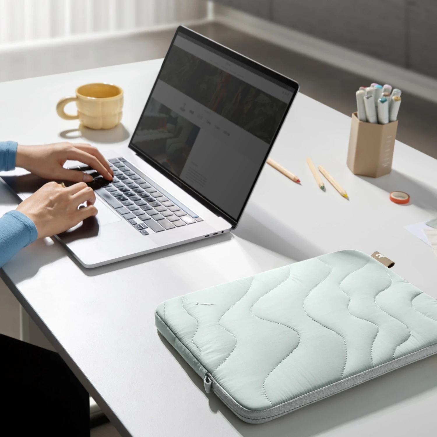 Tomtoc - Terra-A27 Laptop Sleeve For 16 Inch MacBook Pro 14 Tomtoc - Terra-A27 Laptop Sleeve For 16 Inch MacBook Pro - Image 14