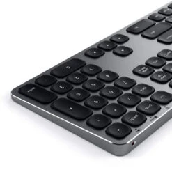 Satechi - Aluminum Bluetooth Keyboard -Computer Peripherals aluminum bluetooth keyboard keyboards satechi 820075 1024x 655eba6f 1184 4743 9769 dd9d75aaf776