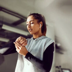 Belkin - AirPods Cleaning Kit -Computer Peripherals belkin auz005 airpod cleaning kit pdp image2 mobile 750x800 1