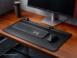 OrbitKey | Star Wars™ - Desk Mat Darth Vader™ -Computer Peripherals darth dsk 1 2200x 39f35bc0 890d 4c40 96d4 b02b459473e8