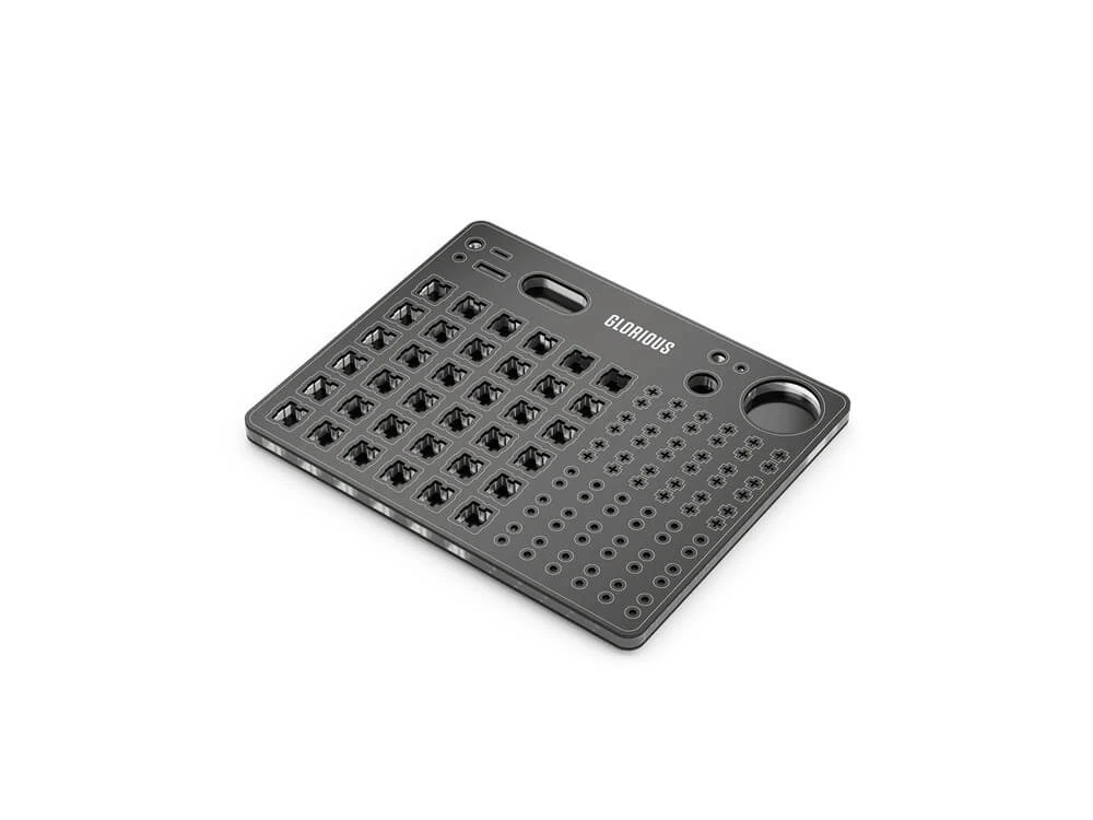 Glorious - Lube Station 1 Glorious - Lube Station