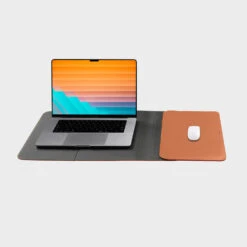 Orbitkey - Hybrid Laptop Sleeve 36 Orbitkey - Hybrid Laptop Sleeve -Computer Peripherals hybrid laptop sleeve 16 terracotta 3 1000x1000 b1ef1b66 bca5 4d53 9abb 2d4a75f58e46