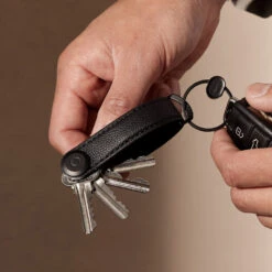 Orbitkey - Key Organiser Pebbled-Leather -Computer Peripherals key organiser pebbled leather caviar 5 1000x1000 03462ef7 086d 4633 b29c f07b6bfaddbf