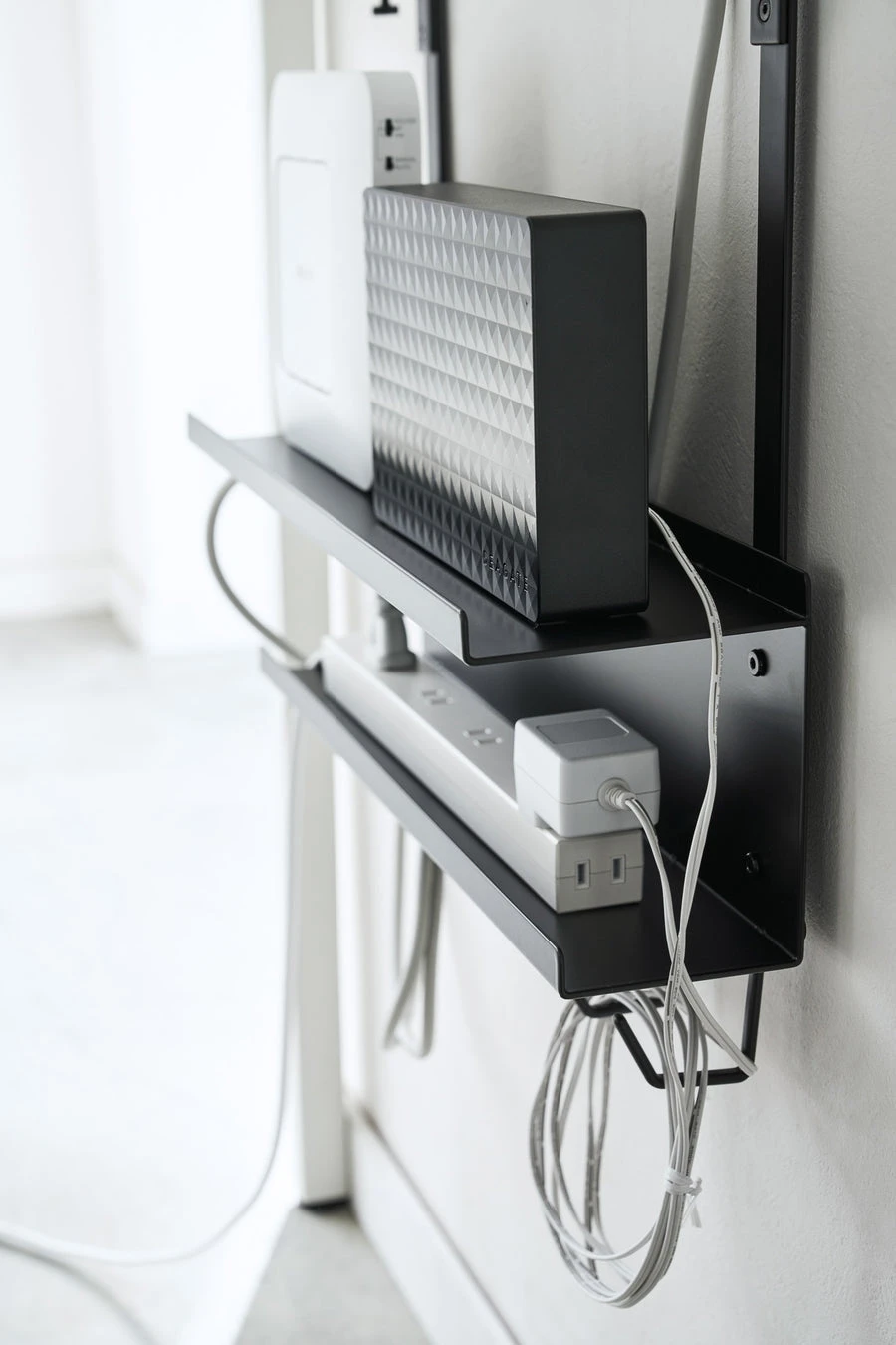 Yamazaki Home - Smart Under-Desk Cable & Router Organizer 7 Yamazaki Home - Smart Under-Desk Cable & Router Organizer - Image 7