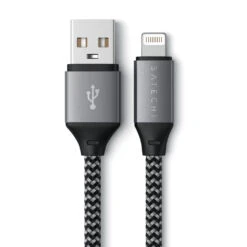 Satechi - USB-A To Lightning Cable 25cm -Computer Peripherals usb a to lightning cable cables satechi 474315 1024x 9ffdf2e0 05e9 4578 9b70 94e4211d9b7e