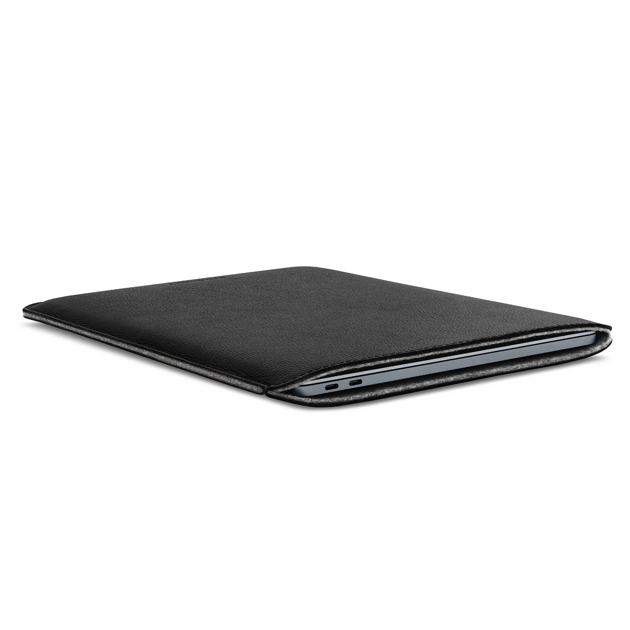 Woolnut – Leather Sleeve For MacBook 3 Woolnut – Leather Sleeve For MacBook - Image 3