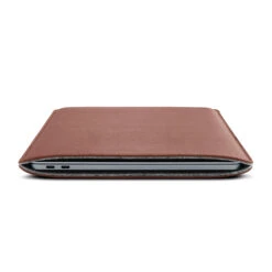 Woolnut – Leather Sleeve For MacBook 28 Woolnut – Leather Sleeve For MacBook -Computer Peripherals woolnut mbproair13 cognac 5